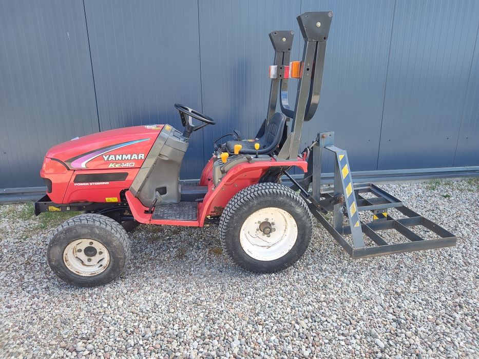 Traktorek ciagniczek kosiarka Yanmar 4x4 wspomaganie 3 cyl diesel WOM