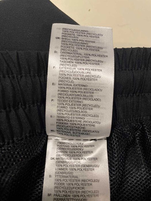 Calções Adidas pretos