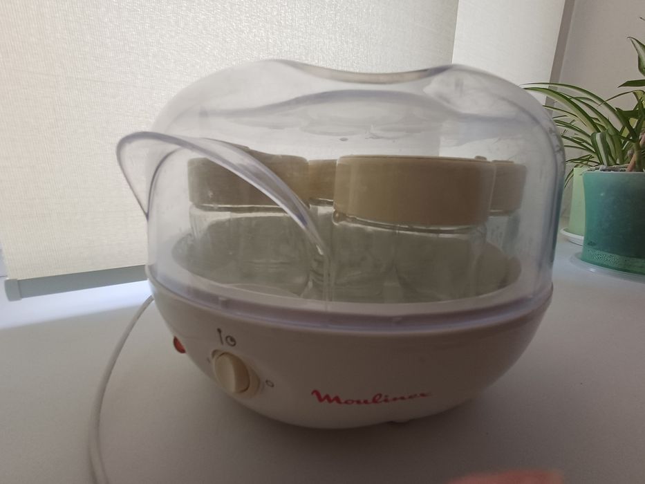 Йогуртніца електрична