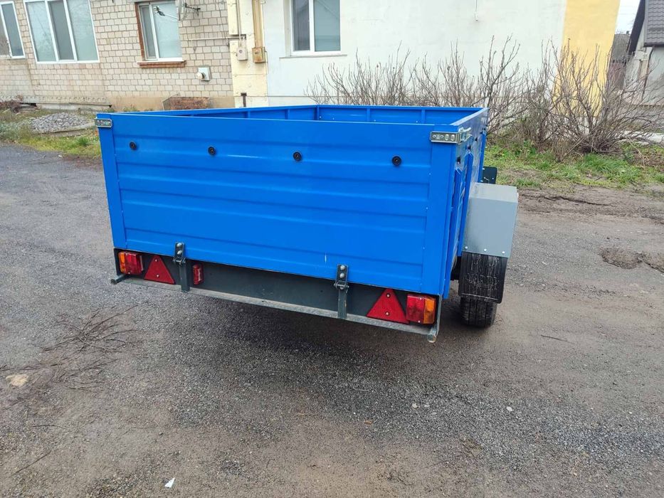 Причіп автомобільний