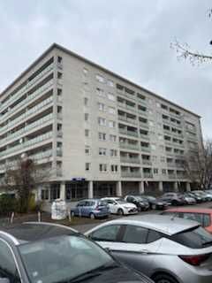 SPRZEDAM miejsca postojowe przy ul. Komorskiej 11/15, Warszawa