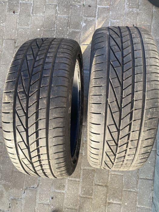 Pneus 245/40R20…