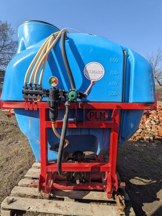 Оприскувач з карданом на 800 л