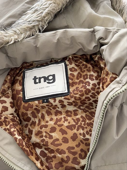 Jaqueta TNG em bom estado