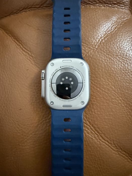 Apple Watch Ultra 2 49mm Titanium