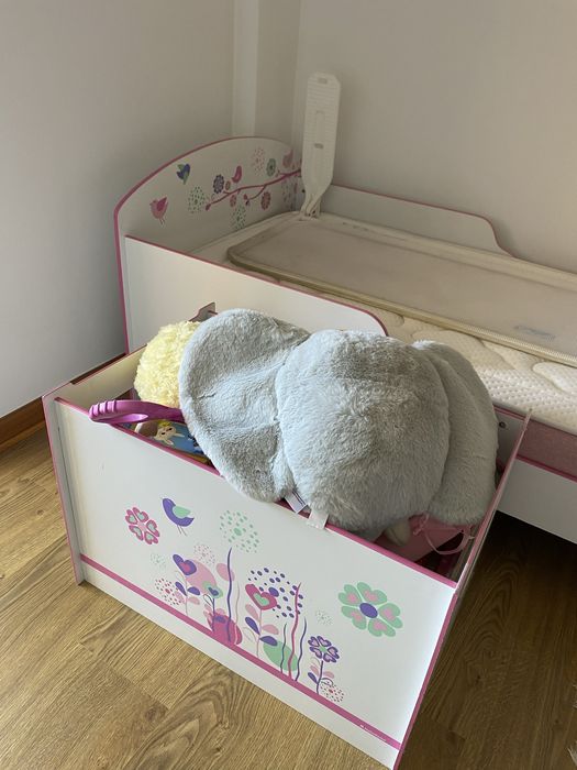 Cama bebé com colchão -oferta 2 conjuntos de lençóis