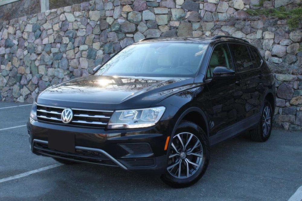 Volkswagen Tiguan      2019