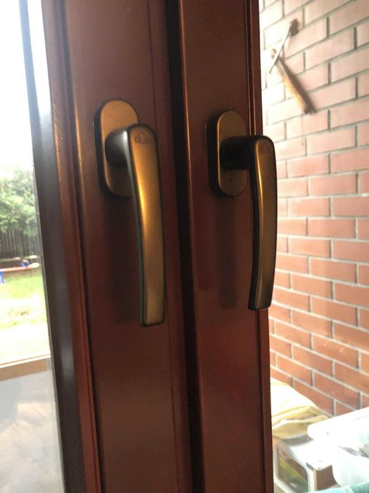 Okno drewniane dwuskrzydłowe