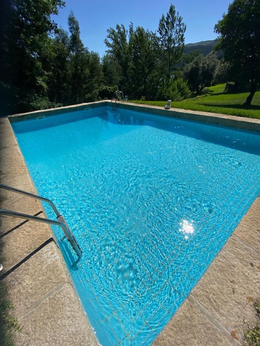 Manutencao e limpeza de piscinas
