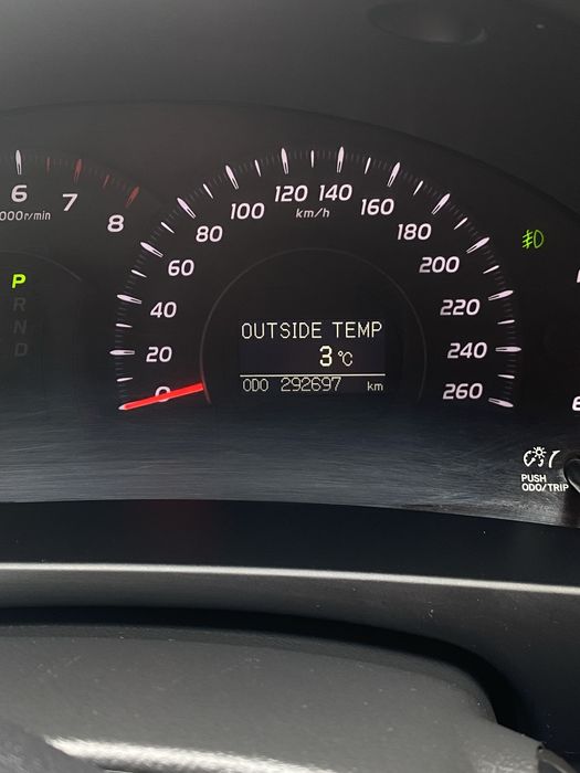 Продам Toyota Camry 3.5