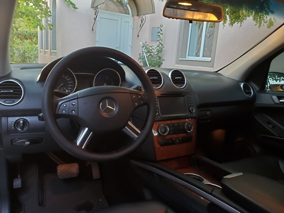 Продам Мерседес МЛ 320 W 164
