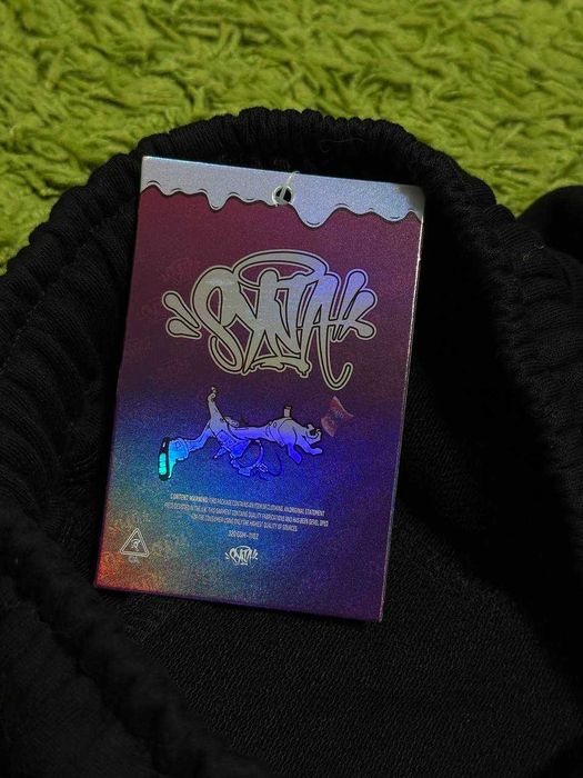 Шорти Syna World / Central Cee