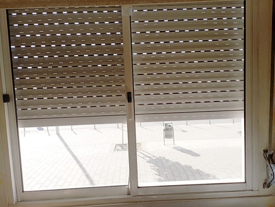 3 conjuntos de janelas de aluminio