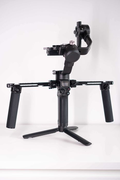 Dual Handgrip Neewer em ótimo estado