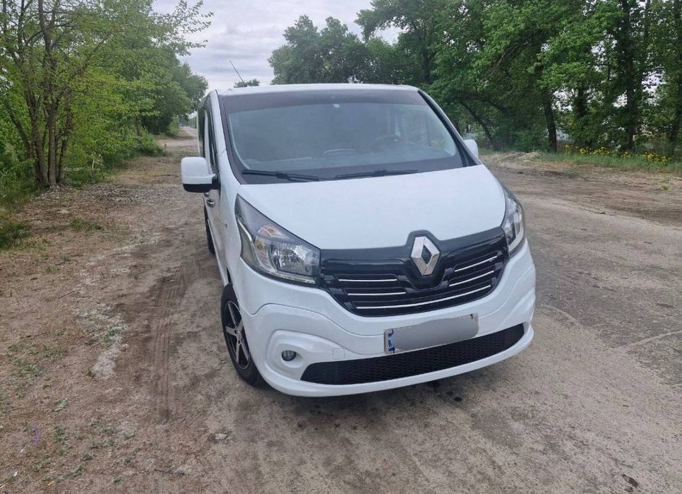 Продам Renault Trafic в превосходном состоянии 2016 год