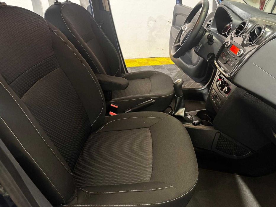Dacia Sandero 1.0 Gasolina 2019 Oportunidade