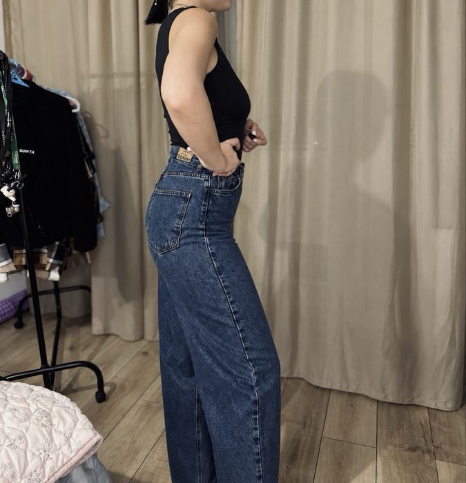Жіночі джинси DENIM 34 розміру