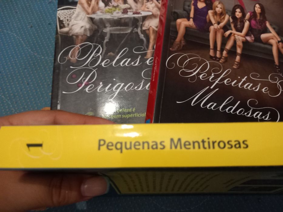 Os famosos livros de sara sherpad