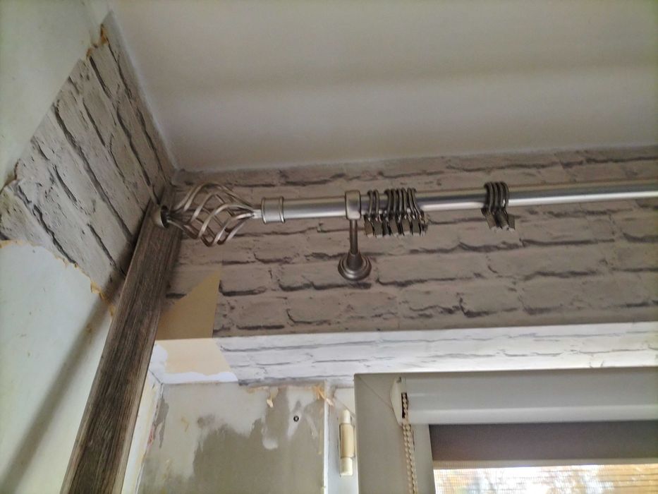 Karnisz 160 plus ozdoby 2