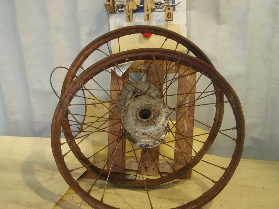 simson sr 2 -inne komar ogar motorynka koło koła części nr110