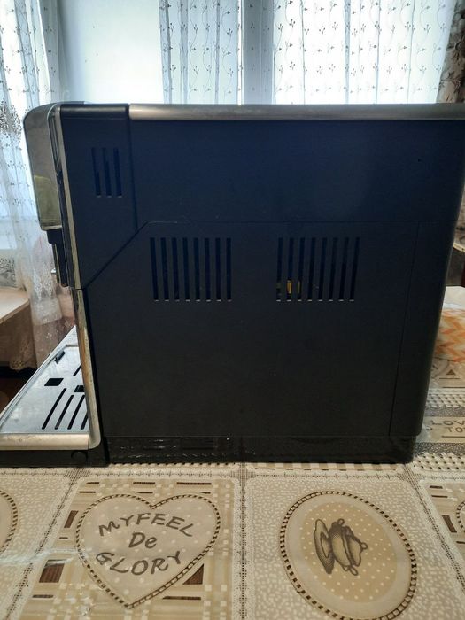 Кофемашина Saeco Incanto