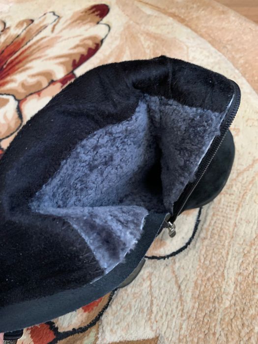 Чоботи жіночі зимові замшеві.