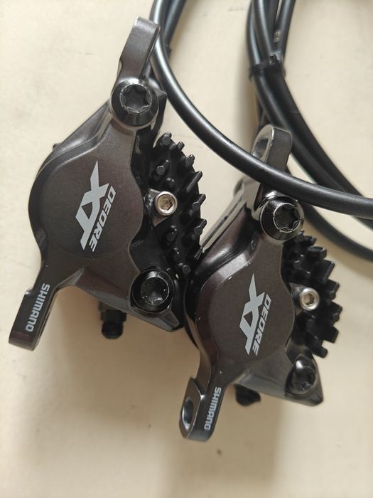 Каліпер гідравлічні гальма shimano br-m8100 deore xt j05a sm-bh90