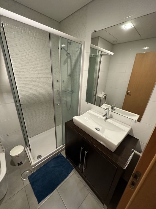Apartamento T2 Totalmente Mobilado com garagem