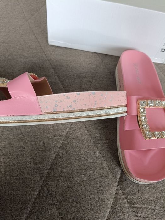 Klapki nowe 40 różowe na szeroką stopę buty na lato