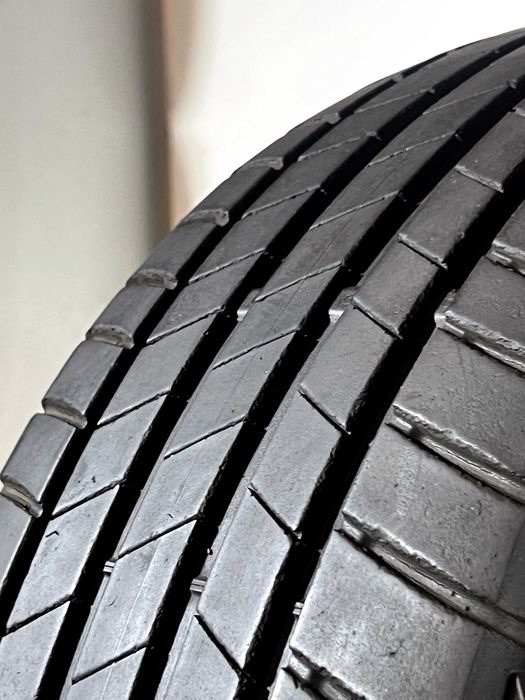 Pneus Bridgestone Turanza T005 - 225/45/17 - Como NOVOS