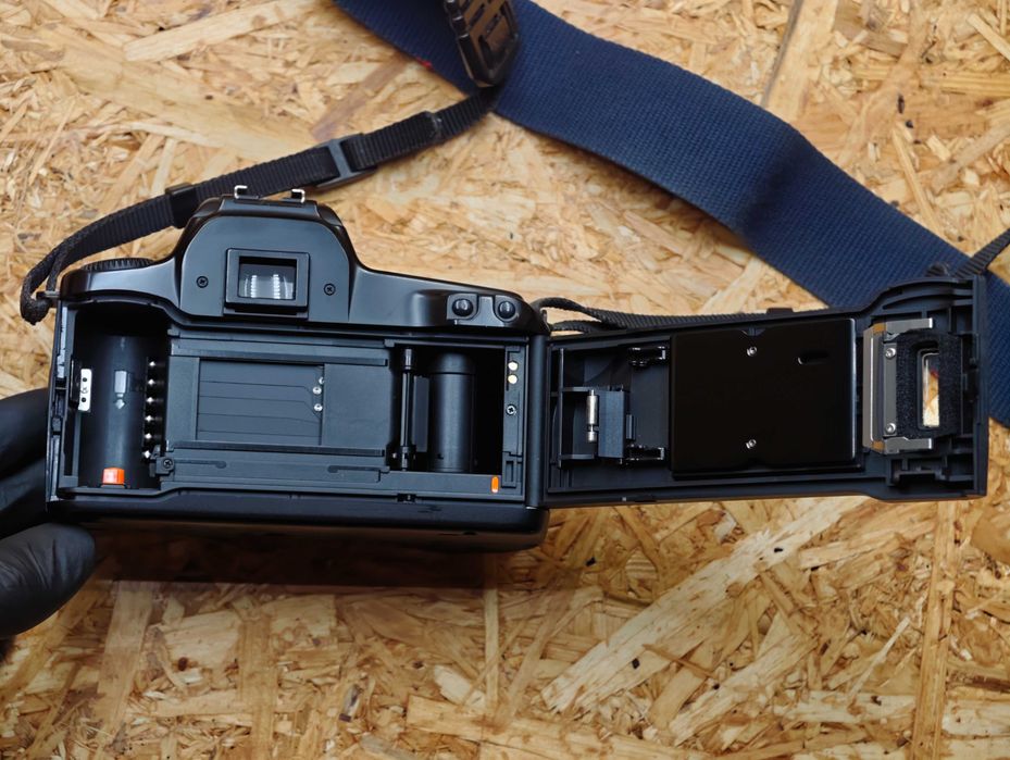 Canon EOS 1000f n  Gwarancja