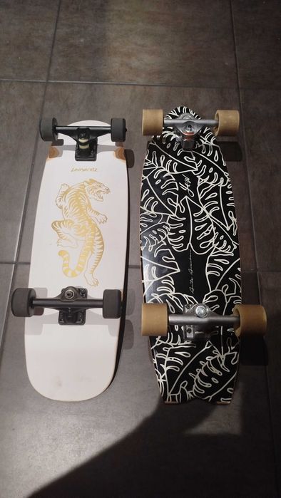 Dwie deskorolki YOU i LY