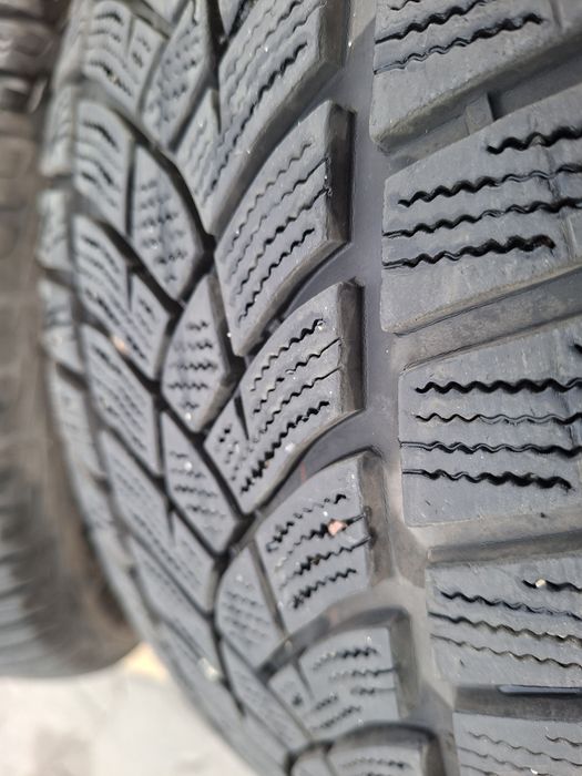 Зимові шини Goodyear UltraGrip Performance+ 235/50R17 100V.  2022р.  8 мм
