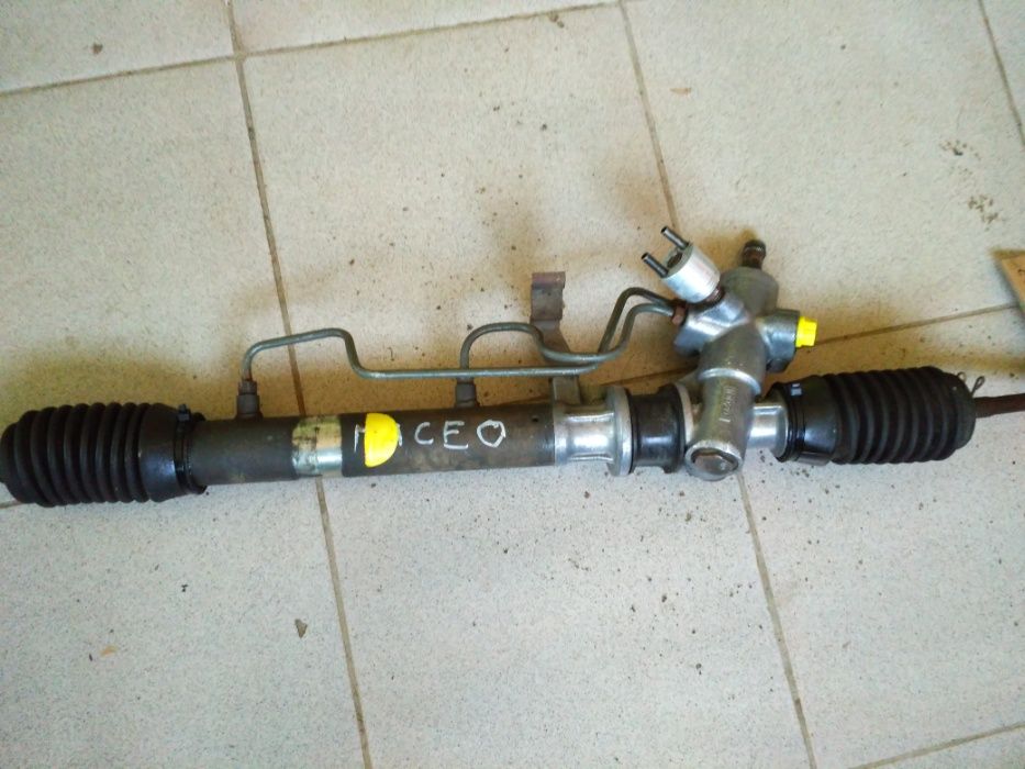 Рулевая рейка на Toyota Paseo , Avensis T22 ,T25, T 27, Corolla e12