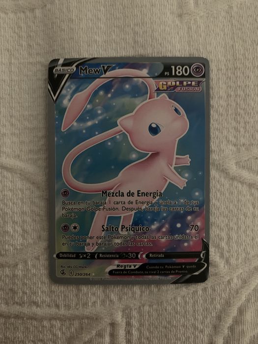 Carta pokémon nova