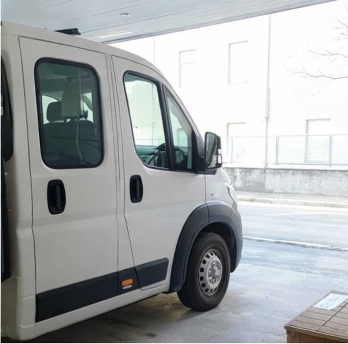 Peugeot Boxer 2.2 BlueHdi 7 Lugares