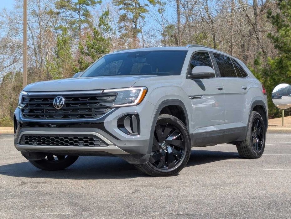 Volkswagen Atlas Cross Sport      2024