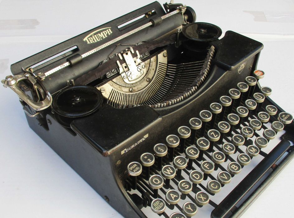 Maquina de escrever de 1934 Triumph