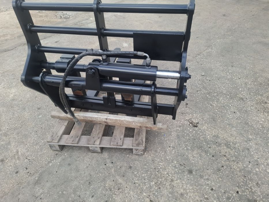 Garfos com deslocamento Manitou