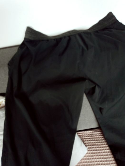 Dresy XL meskie metki czarne Nike gumki