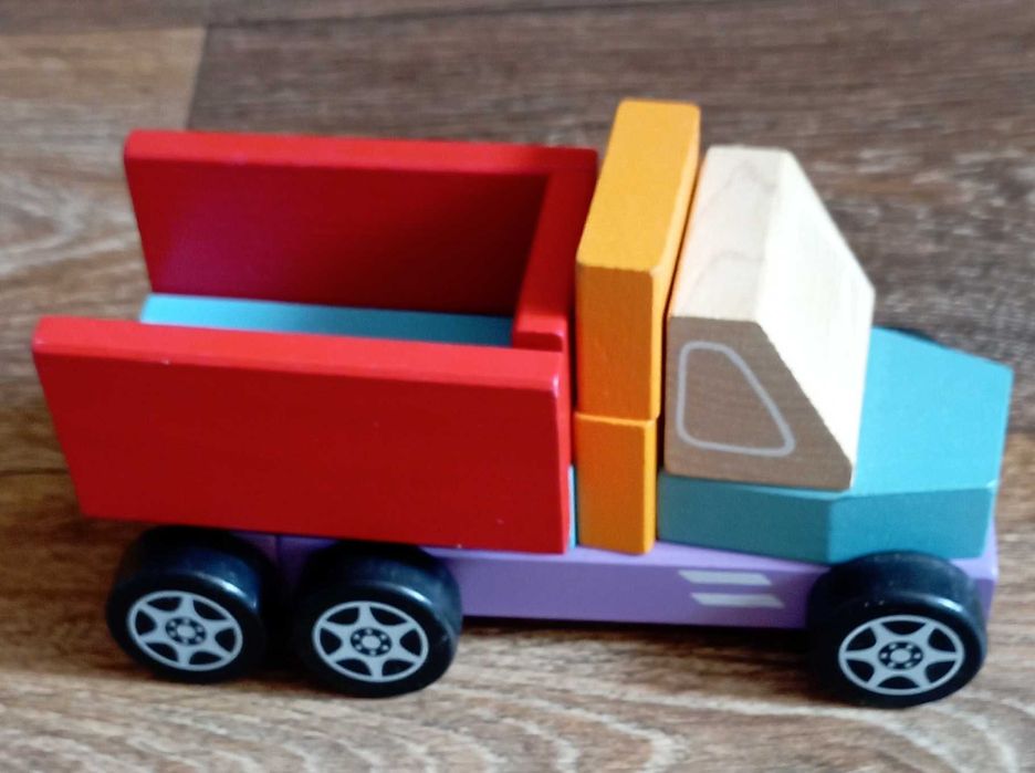 Іграшки дерев'яні для найменших