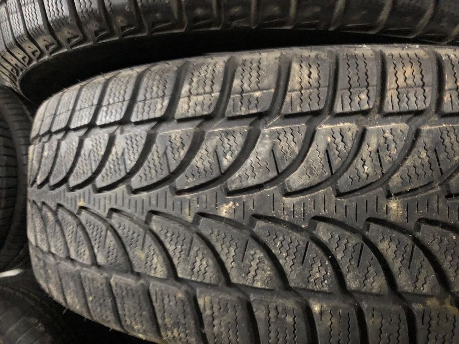 225-65-17 Bridestone 2шт 6,5 мм 2017 рік