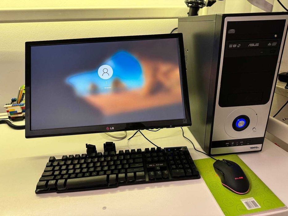 Komputer AMD Phenom II x6 1090T bez monitora