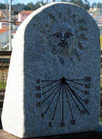 Relógio de Sol - Granito amarelo