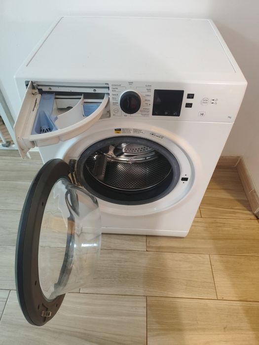 Máquina de Lavar Roupa Hotpoint