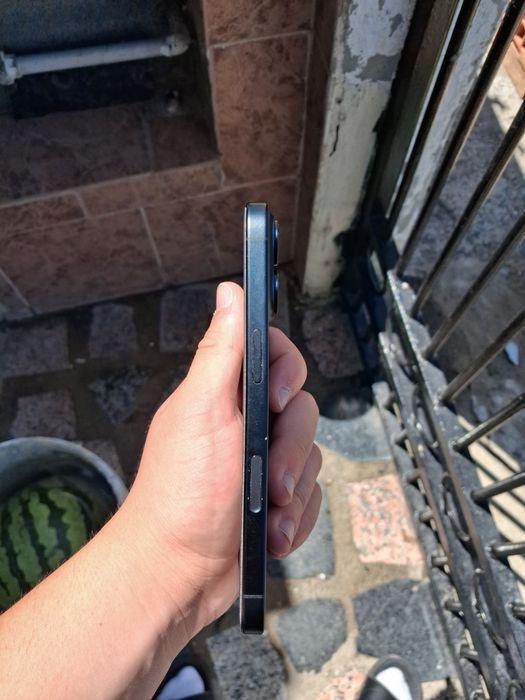 Iphone 16 c/garantia (negociavel)