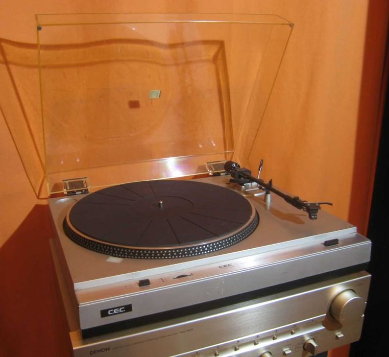 Japoński gramofon Direct Drive sprawny pół automat