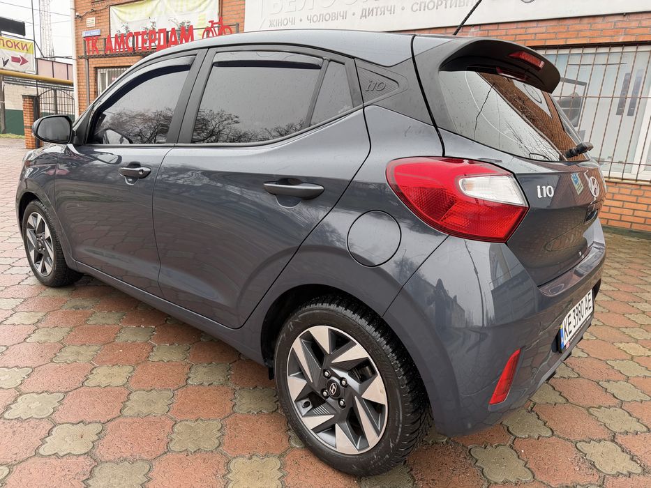 Продам Hyundai  i 10  АВТОМАТ