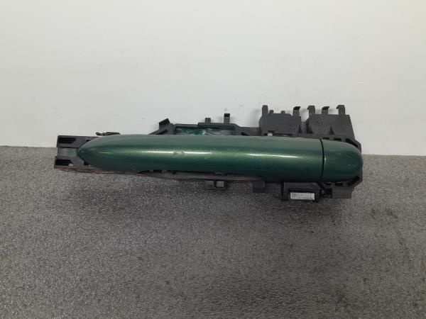 Puxador porta trás esquerdo RENAULT Megane II (BM0/1_, CM0/1_)