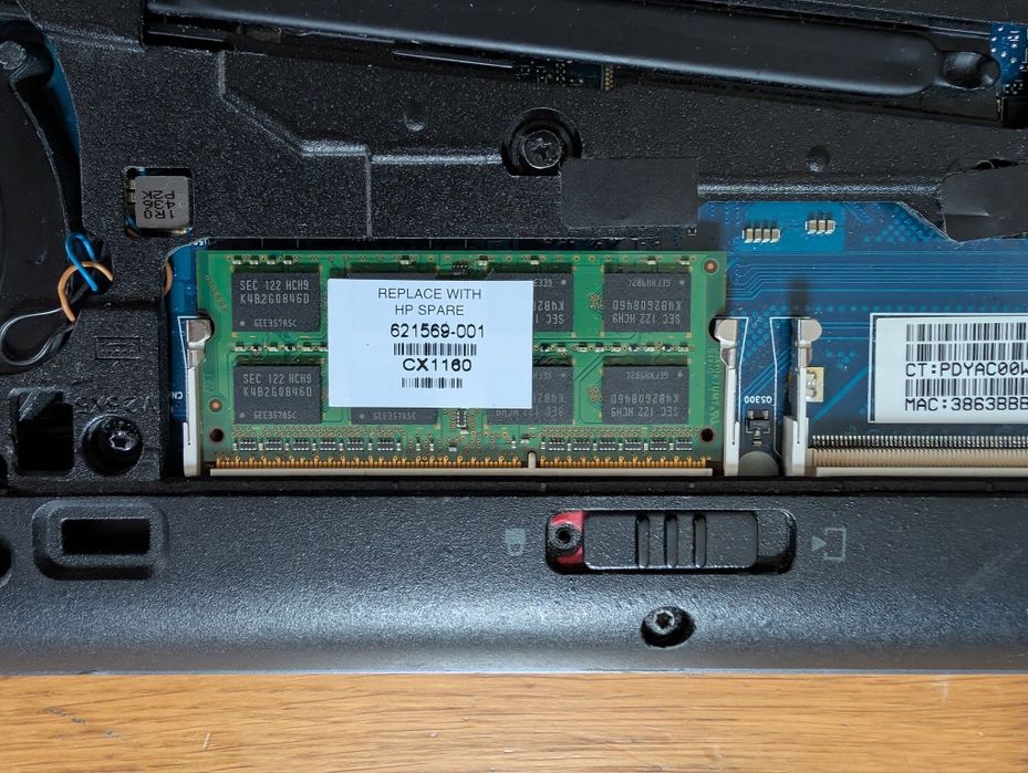 Ноутбук HP ZBook 14